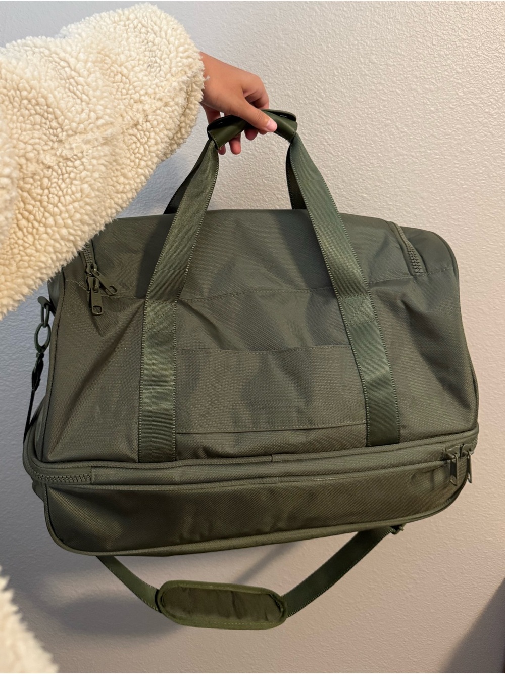 Calpak Stevyn Duffel Bag with Shoe Compartment - Picture 4 of 4